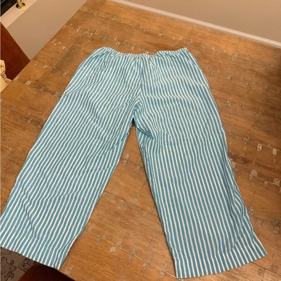 Ralph Lauren Aqua and White Striped Pajama Set - Picture 13 of 15
